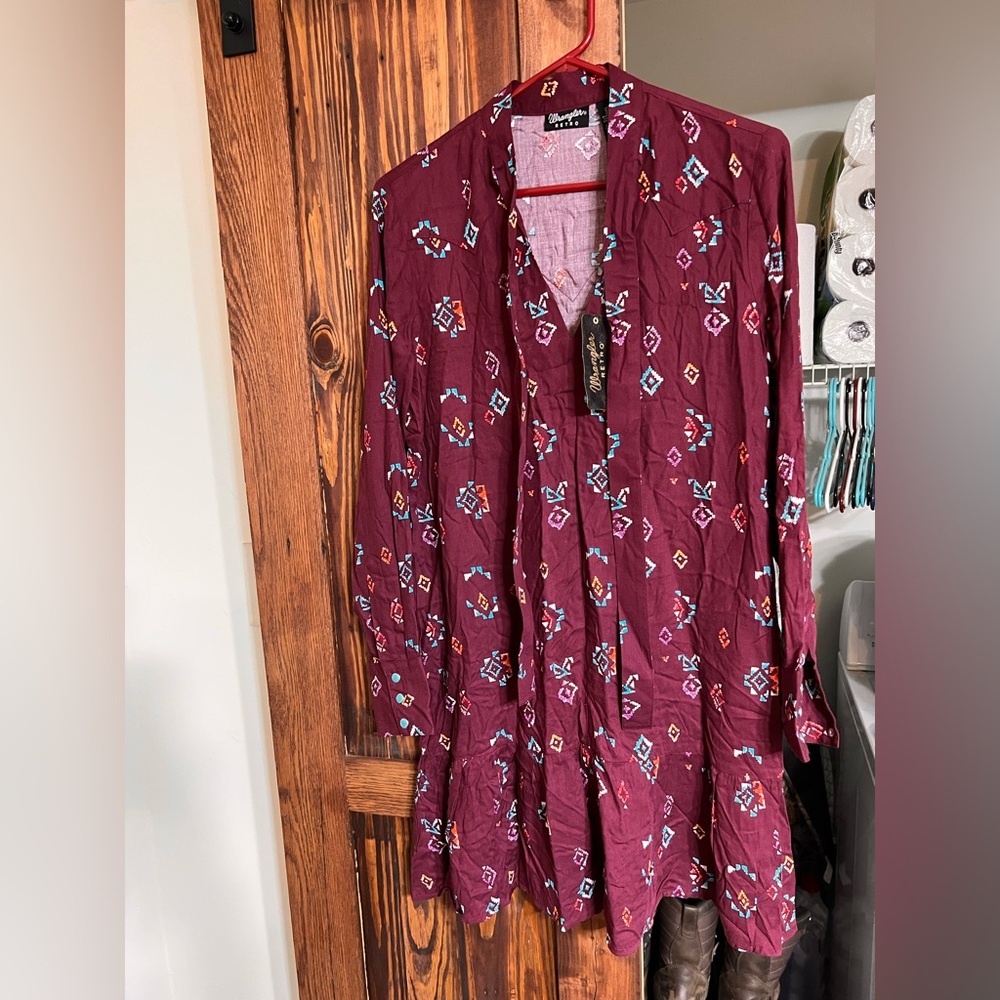 NWT women’s wrangler dress size small